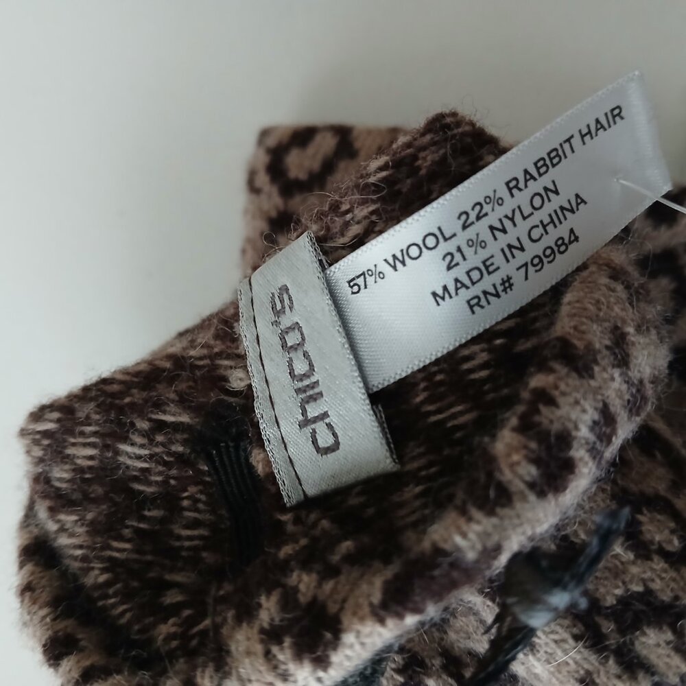 Chicos Animal Print wool blend Gloves - Picture 3 of 3